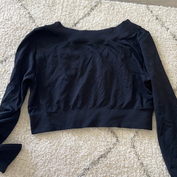 Alexander Wang  Uniqlo Top - Picture 5 of 6